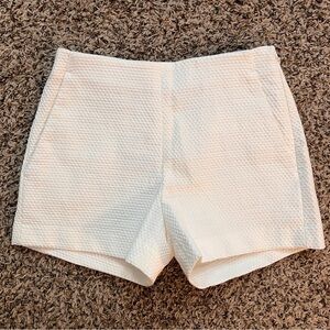 Banana Republic Women's White Textured Shorts 0 NWOT